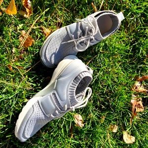 Zara Sneakers